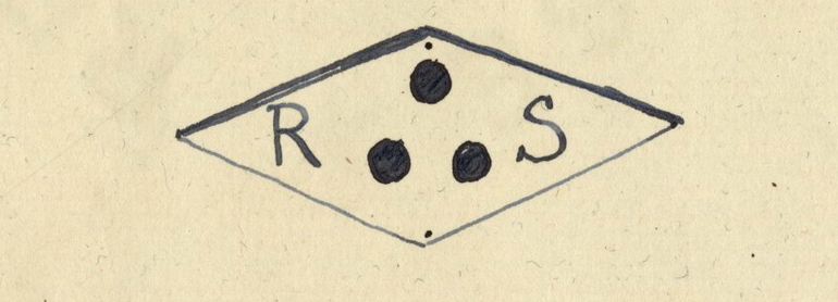 Dessin à l'encre d'un poinçon en forme de losange étiré. À l'intérieur se trouvent les initiales RS entrecoupées de trois points noirs disposés en triangle.