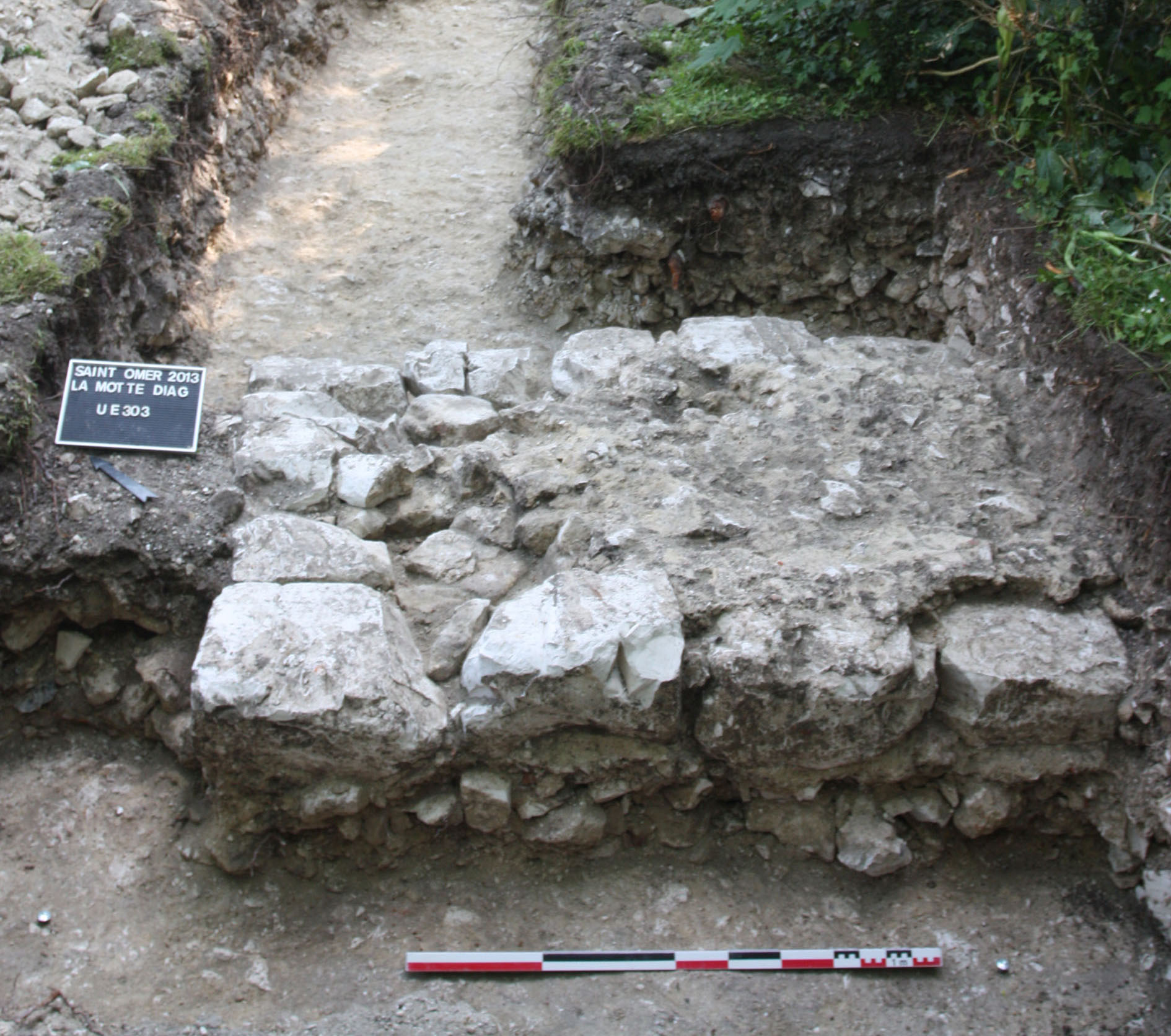 Photo d'une maçonnerie en calcaire.