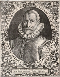 Gravure noir et blanc d'un homme barbu portant une fraise autour du cou. Tout autour de son buste en médaillon se trouve un cadre orné de diverses guirlandes et bouquets de fleurs ; on remarque même deux écureils. Une légende en-dessous précise "Consilio Pylium, Chironem vincit in herbis, Atque Titum antiqua Clusius Historia".