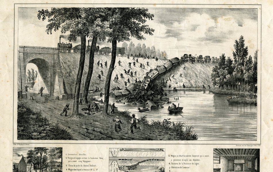 Lithographie noir et blanc montrant un grand dessin et trois vignettes en-dessous. Le titre, en haut, dit "Chemin de fer du Nord, Catastrophe de Fampoux, 8 juillet 1846, 2h 1/2 après midi". L'image du dessous montre le déraillement d'un train tombé dans un plan d'eau. Des voyageurs tentent de s'éloigner des rives, tandis que des personnes s'activent sur terre et sur eau pour secourir des rescapés. La première vignette tout en bas détaille une maison, avec cette légende "vue extérieure de la maison Lemoine où ont été transportés 14 morts et plusieurs blessés". À côté, on voit un croquis annoté du "plan de chemin de fer traversant le marais de Fampoux". Enfin, la dernière vignette représente une pièce vidée de se meubles, qui est une "vue de la chambre où ont été déposés les 14 morts"