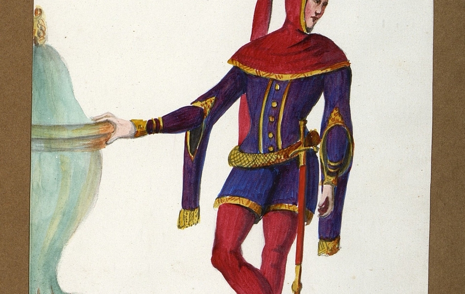 Homme de face avec le visage de profil.  L'homme est vêtu d'une tunique violette bordée d'or sur des collants rouges et porte des chausses rouges aux éperons d'or.  Une épée est suspendue à sa ceinture.  Il est coiffé d'un chaperon rouge qui lui recouvre la tête et d'où sort une fine plume rouge. L'homme est appuyé sur une grande vasque.