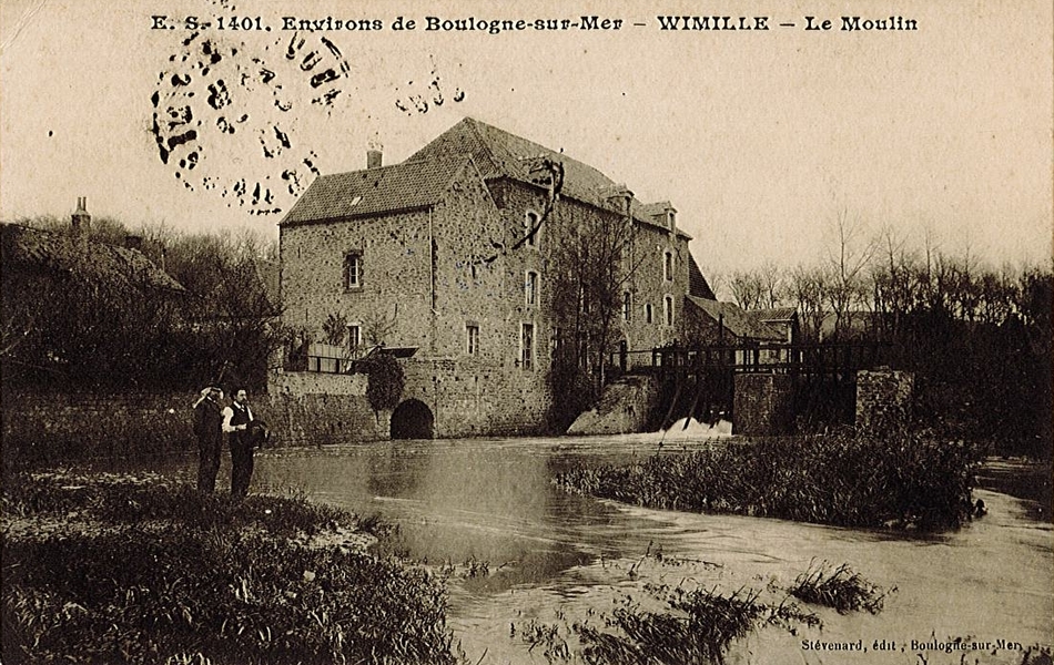 Carte postale noir et blanc représentant un moulin.