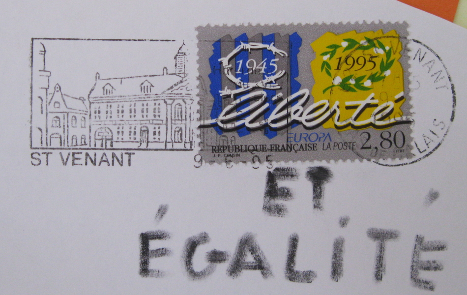 Timbre oblitéré, portant le tampon de la commune de Saint-Venant. Le timbre porte l'inscription "liberté". Quelqu'un a ajouté en-dessous "et égalité".