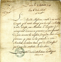 Texte manuscrit où on lit "Paris le 17 septembre 1792, l'an 1 de la Liberté. Le sieur Schmidt, Messieurs, vient de me rendre compte qu'il avoit chargé par la voye du routage, à votre adresse, une machine à décapiter. Je m'empresse de vous en prévenir, en vous priant de m'en accuser la réception, lorsqu'elle vous sera parvenue. Je joins ici la gravure de cette machine, en même temps que de l'échaffaud qui devra être construit sur les lieux. Le ministre des Contributions publiques, Clarière".