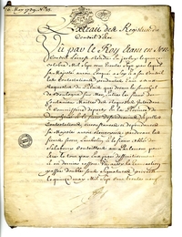 Texte manuscrit sur lequel on lit : 26 May 1739, n° 33, Extrait des registres du Conseil d’État Vû par le Roy, étant en son  Conseil, l’arrêt rendu en iceluy le quinze octobre mil sept cent trente sept par lequel Sa Majesté auroit évoqué à soy et à son Conseil les contestations pendantes tant aux Requestes du Palais que devant le sénéchal