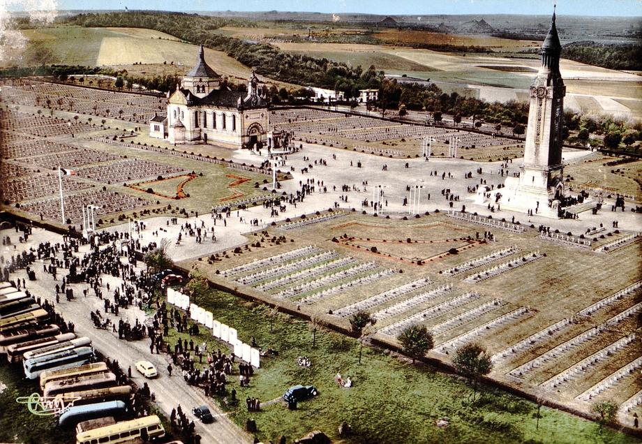 La chapelle Pèlerinage à NotreDame de Lorette Albums Chroniques